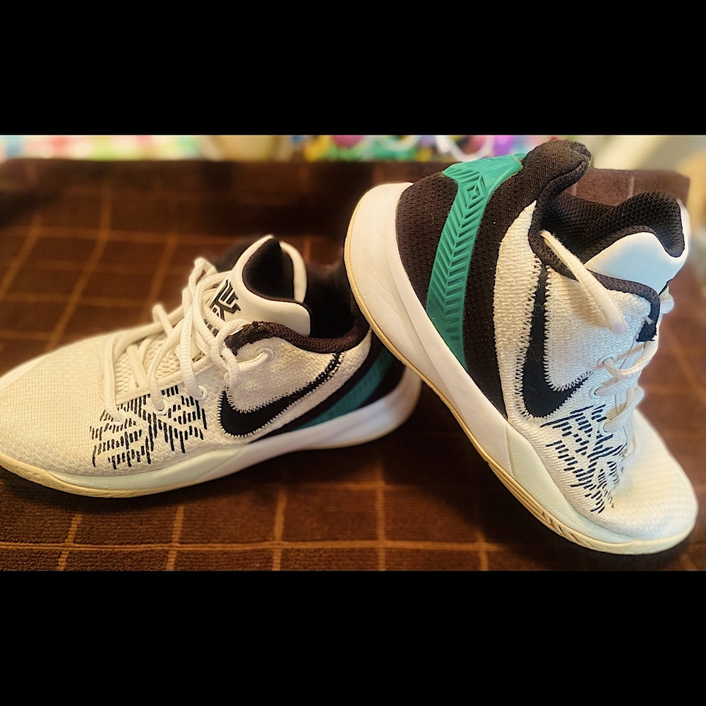 Boy’s Nike KD’s.
